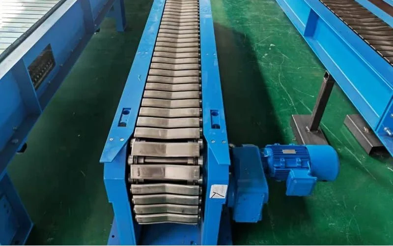 Roll conveyor